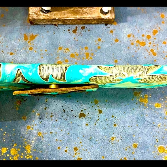 NWT Keep It Gypsy Turquoise Tooled Genuine Leather Wallet - Picture 10 of 16
